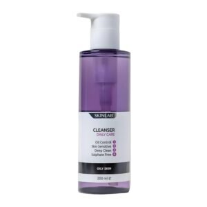 غسول العناية اليومية للبشرة الدهنية من سكن لاب 200 مل / SkinLab Cleanser Daily Care Oil Skin