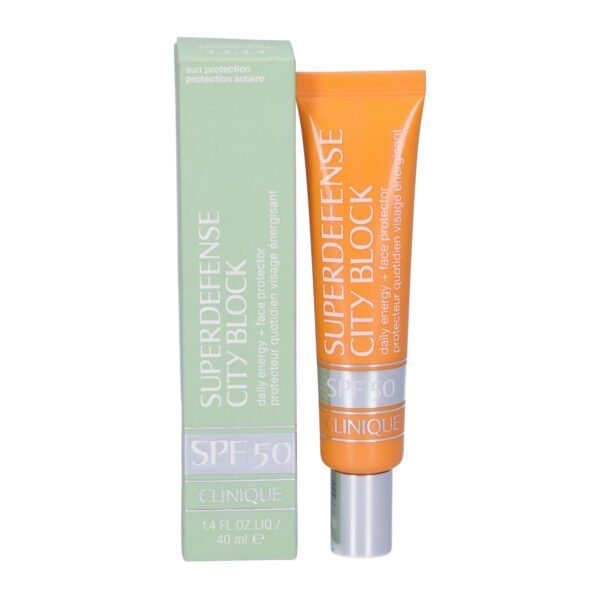 كلينيك سوبر ديفينس سيتي بلوك واقي شمس يومي للوجه مع حماية SPF 50 (40 مل) (Clinique Superdefense City Block Daily Energy + Face Protector SPF 50